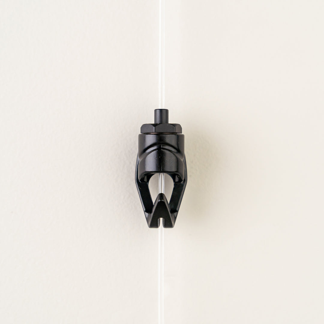 GalleryOne Clearline Hangers + Pushbutton Hooks, 10 each