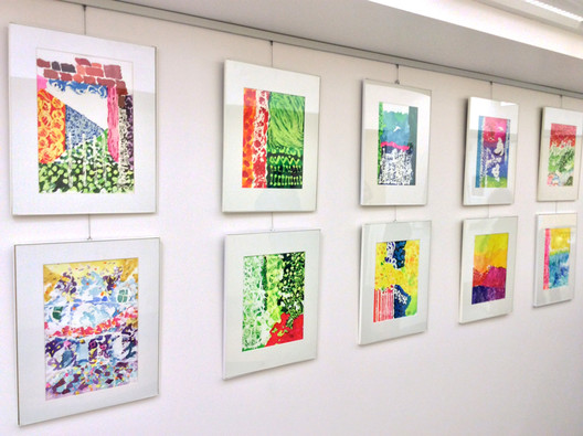 Create Better Art Displays With a Gallery Hanging System